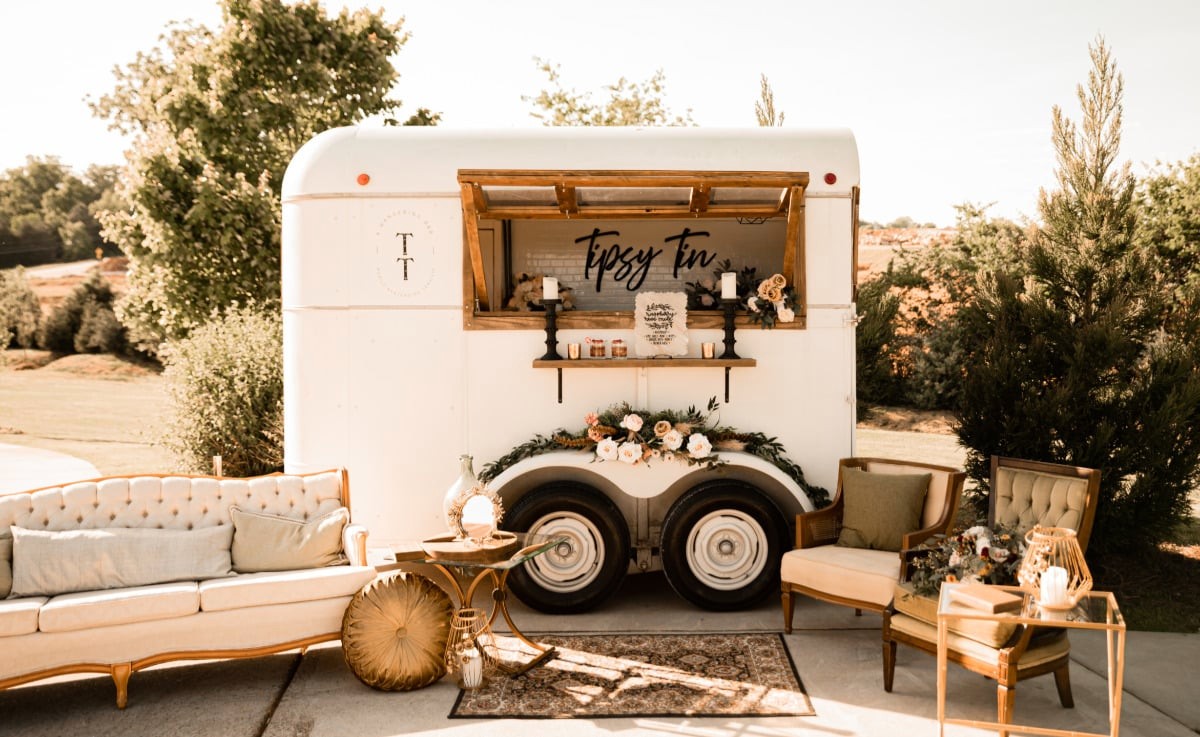 Wedding mobile bar